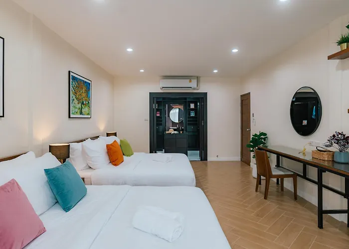 Prime Sukhumvit Modern Home, Phrom Phong Bts, Em District, Up To 14 Guests * Bangkok